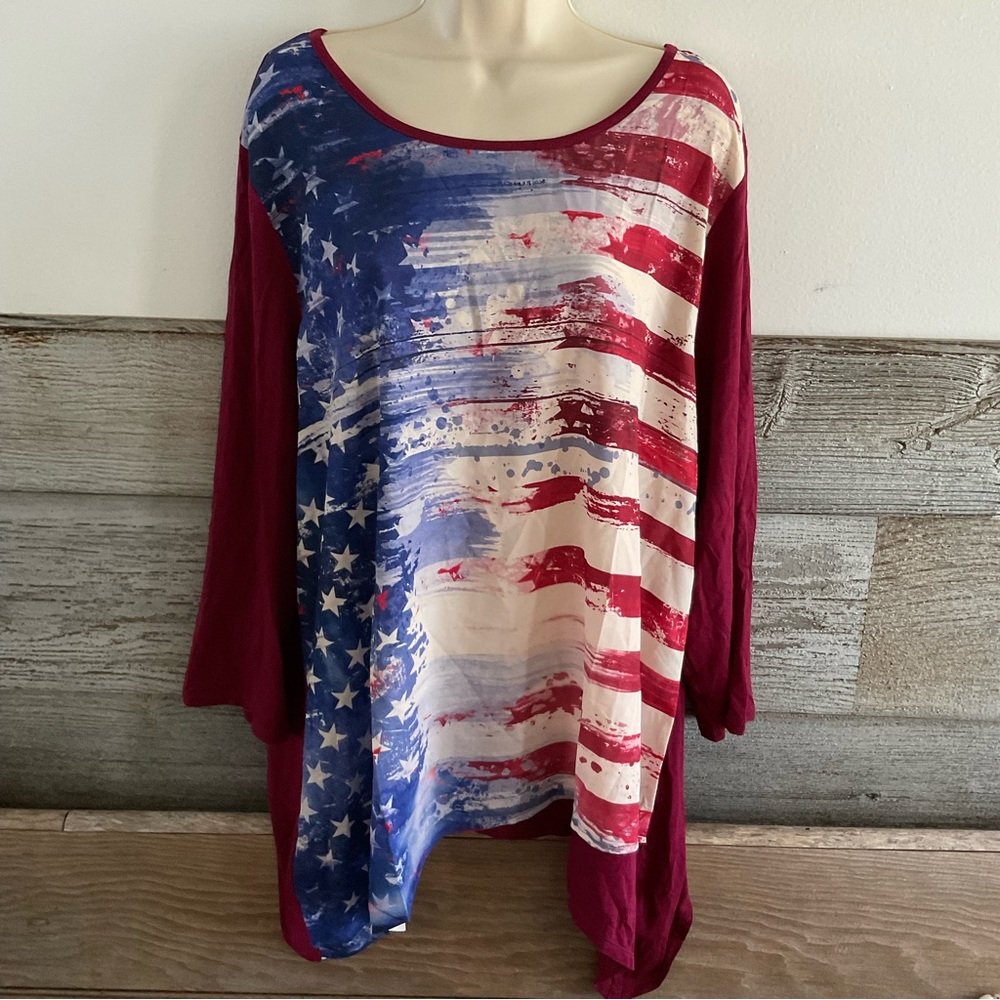 Patriotic American Flag shirt with keyhole on back size 2X